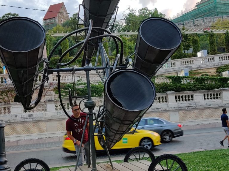 Independent Oversight Gavin looks at a historical 'audio radar' in Budapest.